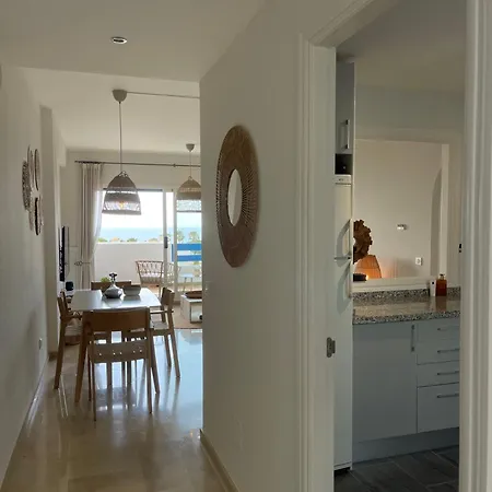 507 Sea View Deluxe Apartment *