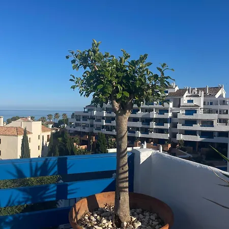 507 Sea View Deluxe Apartment *