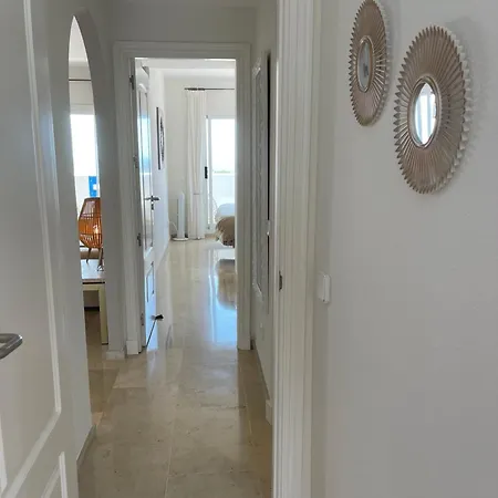507 Sea View Deluxe Apartment *