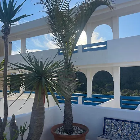 507 Sea View Deluxe Apartment